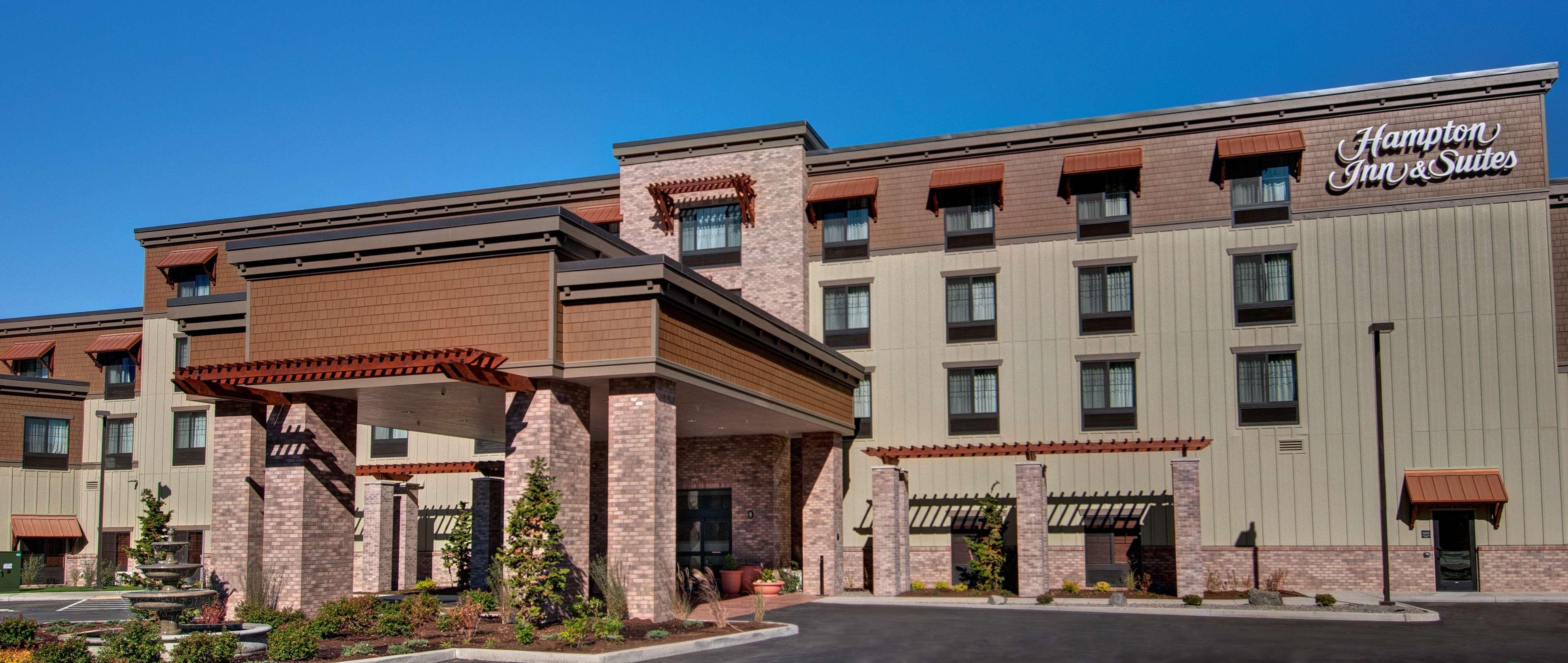 Hampton Inn & Suites Астория Экстерьер фото